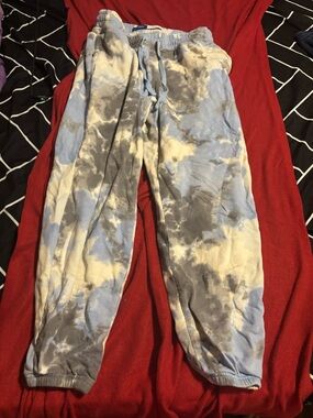 Old Navy Light Blue Tie-Dye Jogger Pants